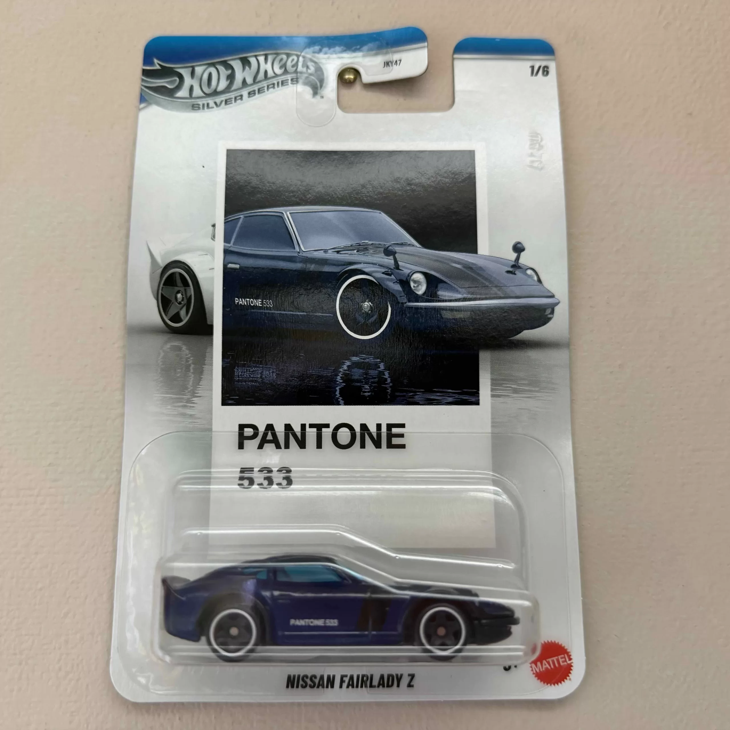Hot Wheels 2026 – Pantone – 1/6 – Nissan Fairlady Z - BTL Miniatures